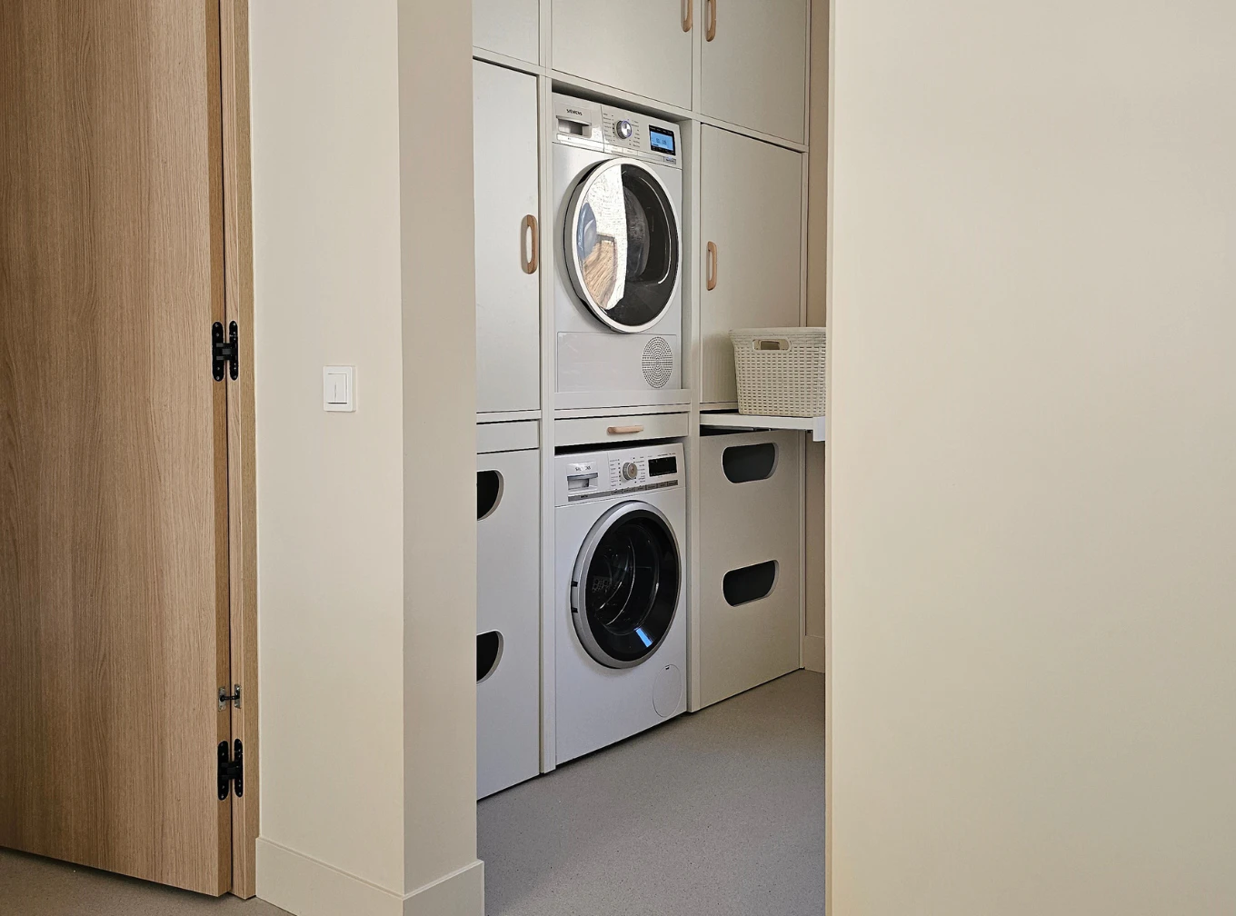 ADAGO - Home GmbH ADAGO - Home GmbH